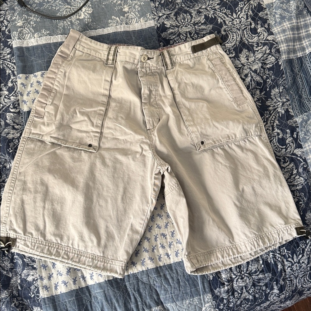 Triple 5 Soul 555 Cargo Shorts  E89 RARE Sz 36 Beige Streetwear - RARE